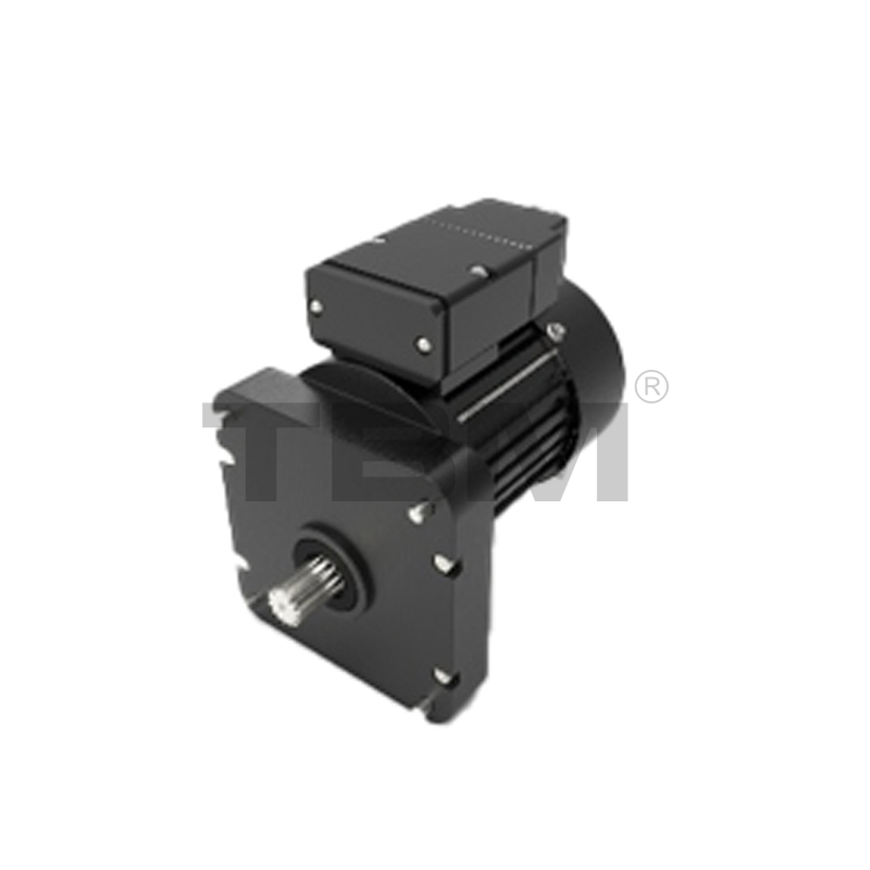 Động cơ cần cẩu